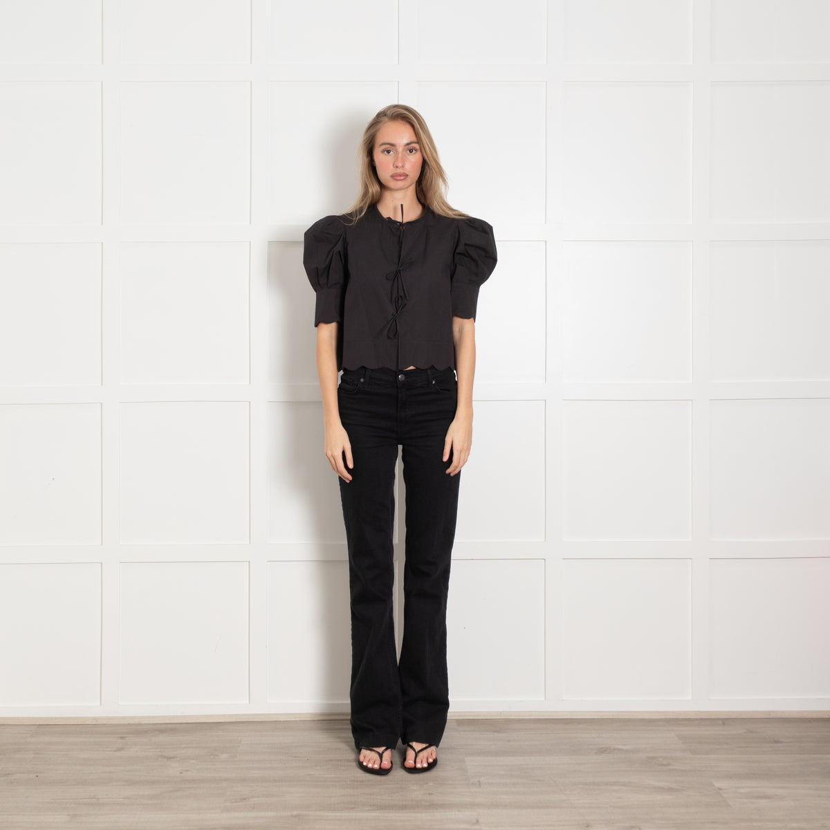 Andion Black Cropped Cotton Top With Puff Sleeves and Front Ties