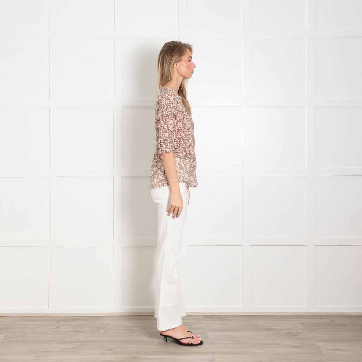 Whyci Milano Brown & White Silk & Cotton Patterned Short Sleeve Top