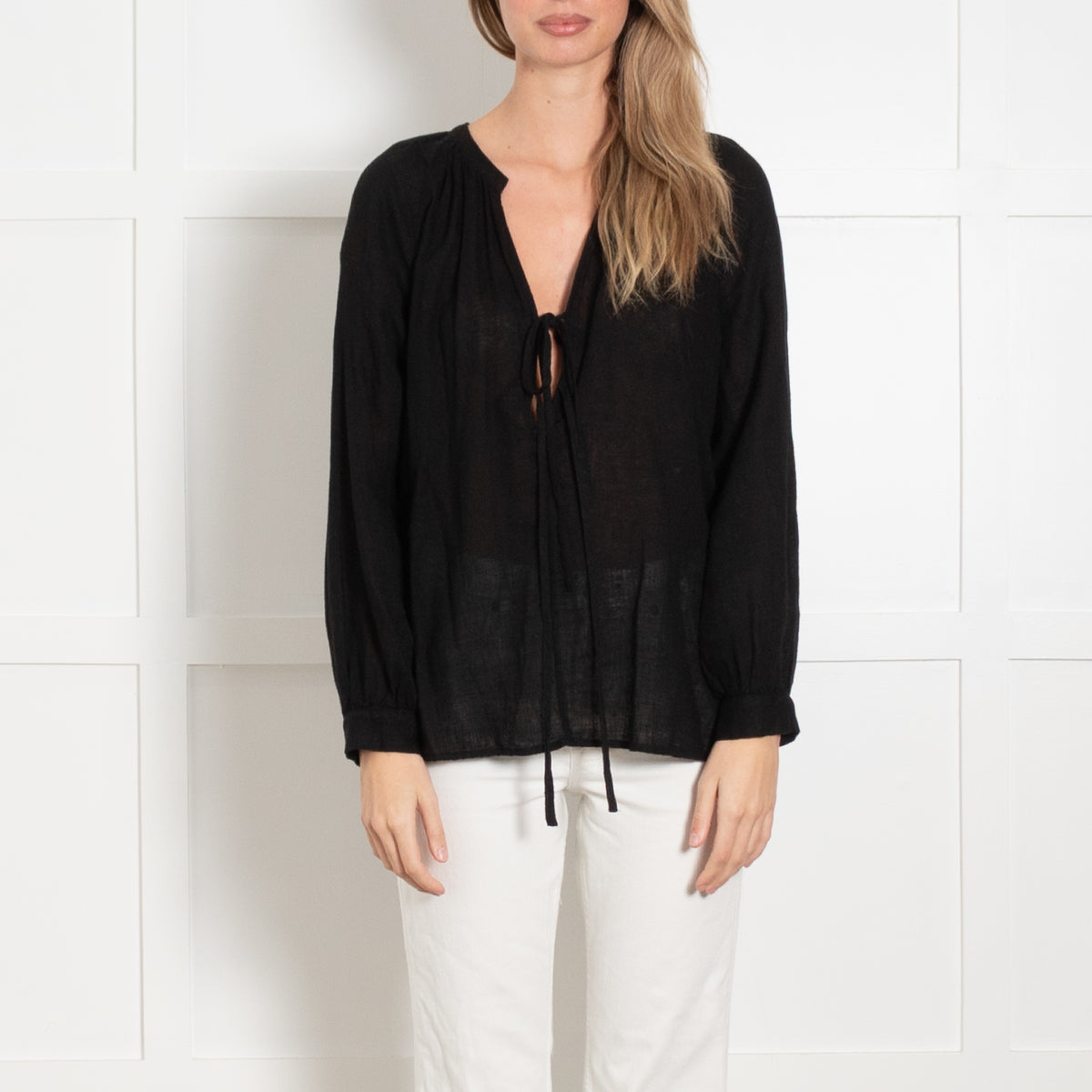 Rails Brielle Black Linen Mix Top With Raglan Sleeves & V Neck Adjustable Ties