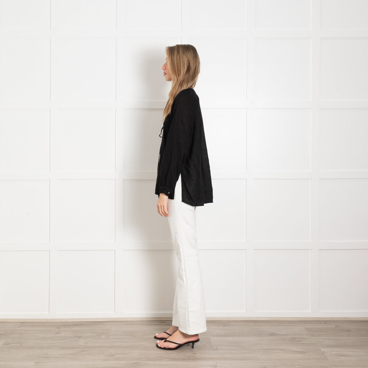 Rails Brielle Black Linen Mix Top With Raglan Sleeves & V Neck Adjustable Ties