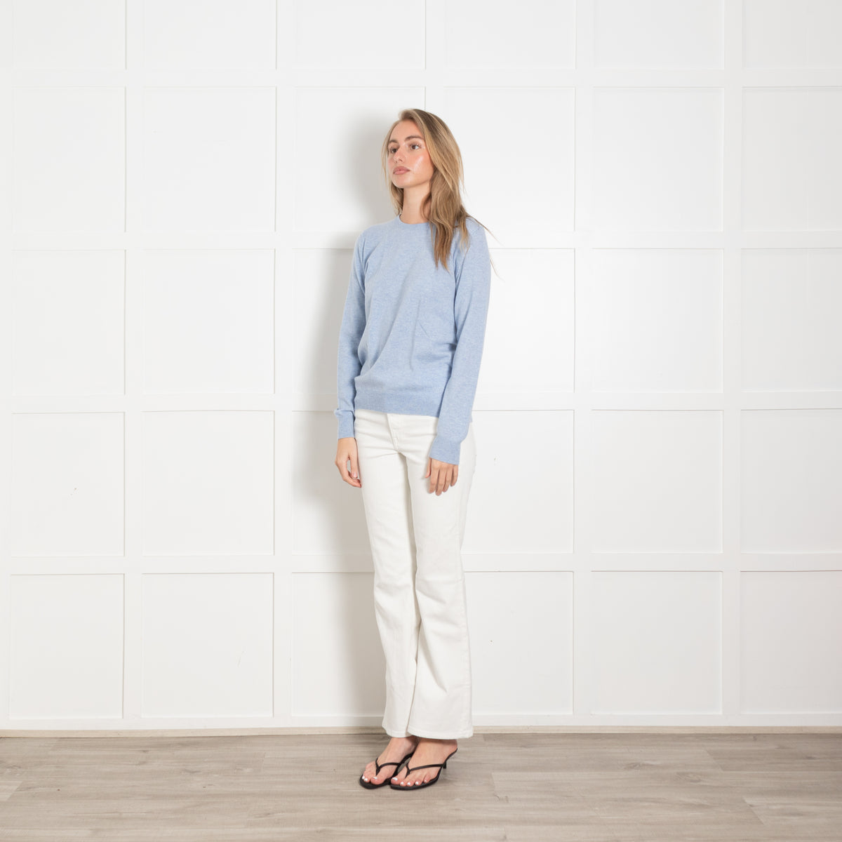 N.Peal Sky Blue Fine Knit Cashmere Jumper