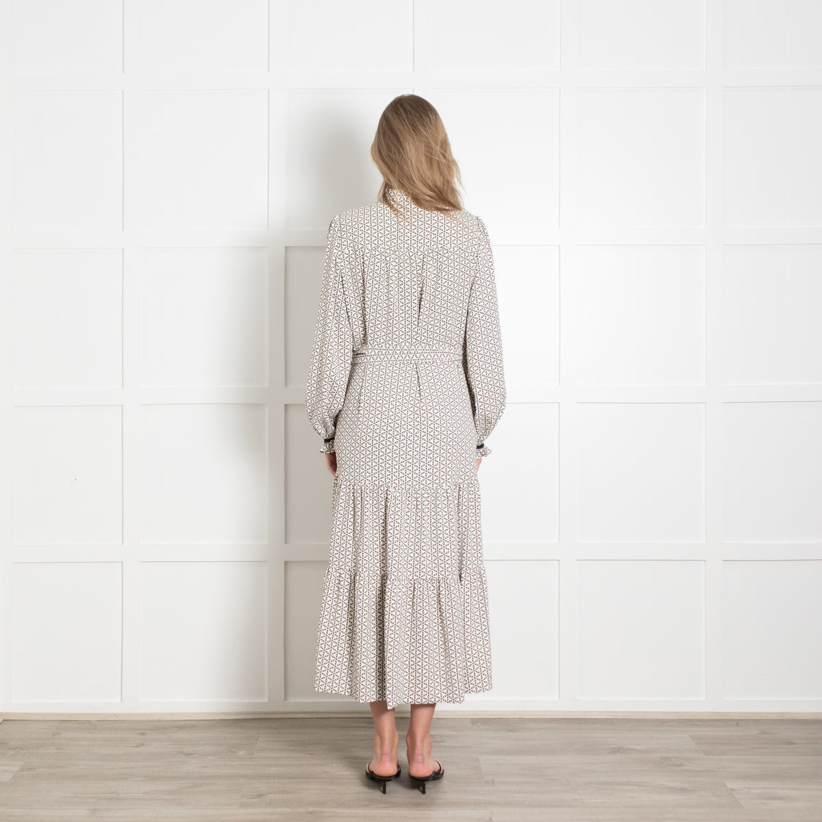 Me + Em Green and White Geometric Maxi Dress with Tie