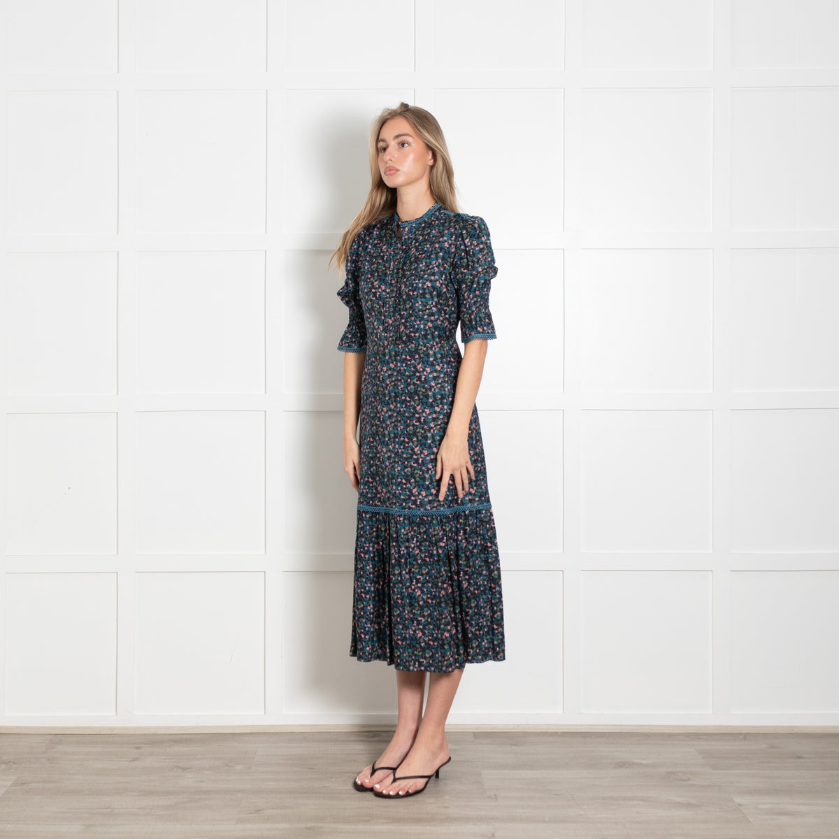 Wyse London Aimee Dress in Green Floral Confetti With Frill Cuffs