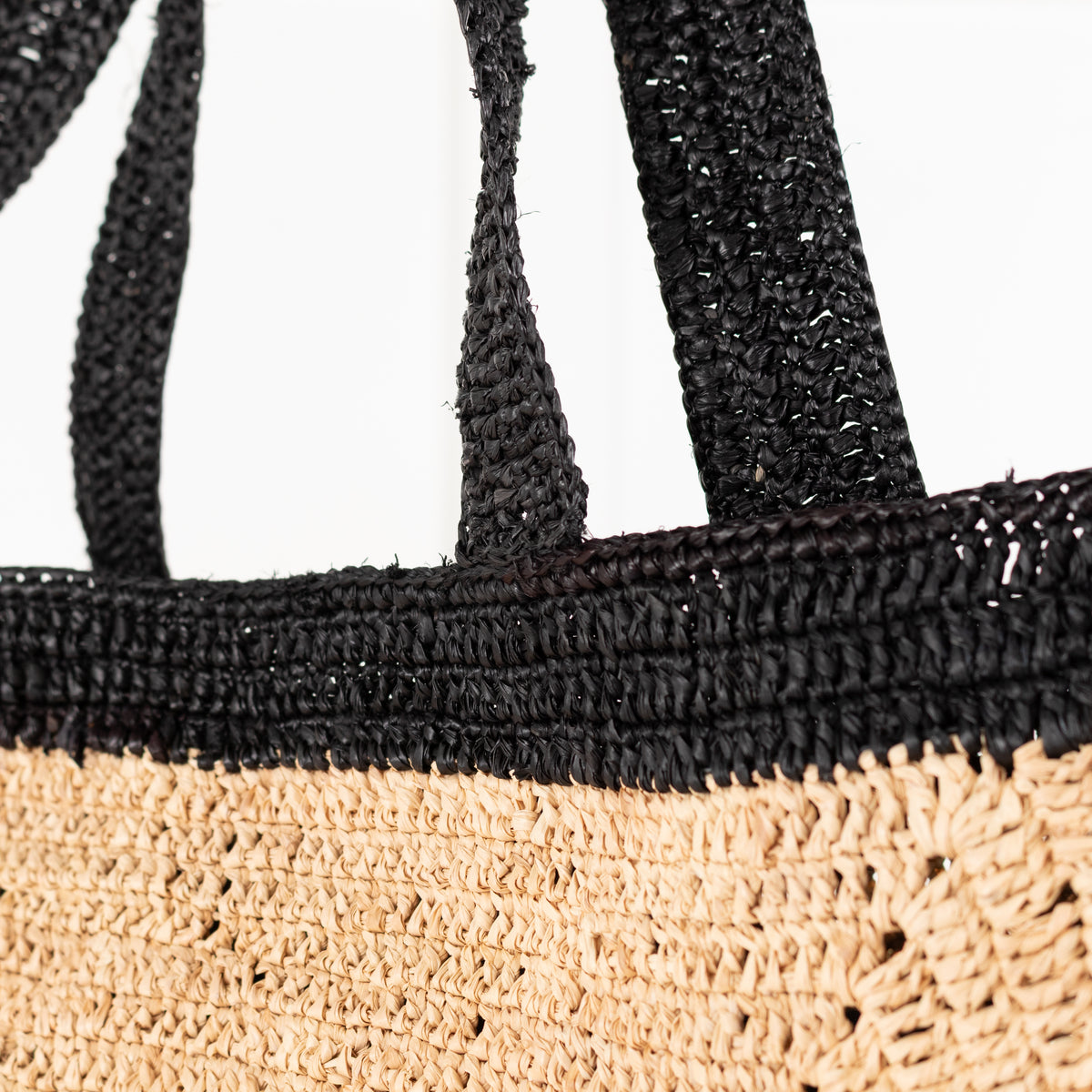 Me + Em Soft Black & Beige Raffia Tote