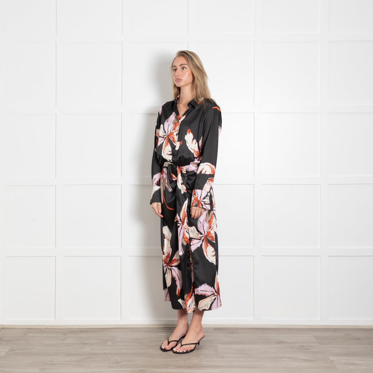 Marella Black Floral Cinch Waist Collared Midi Dress