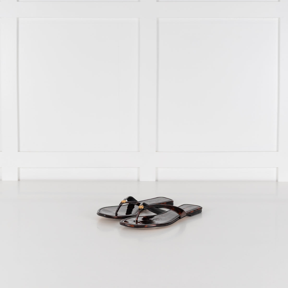 Tory Burch Tortoise Shell Patent Leather Classic Flip Flop