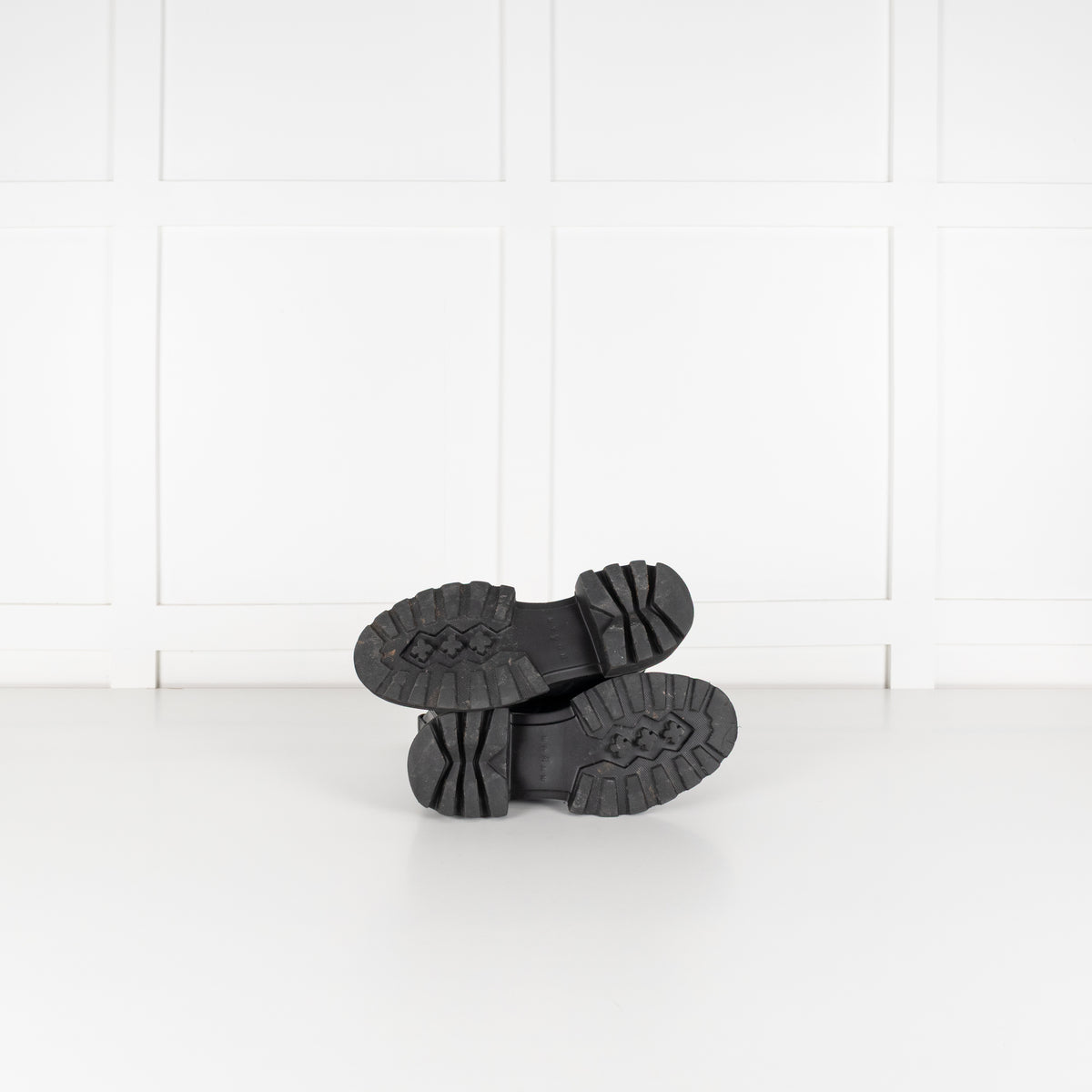 Hogan Black Leather Track Chelsea Boot