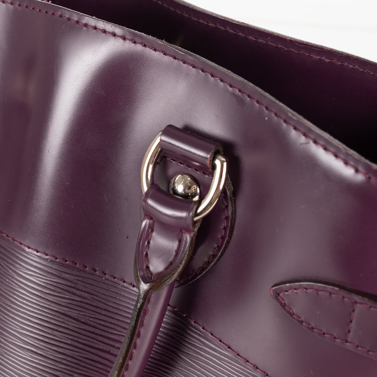 Louis Vuitton Purple Epi Leather Passy PM Tote