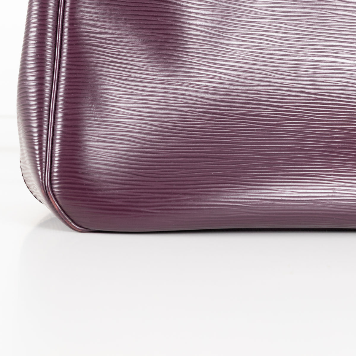 Louis Vuitton Purple Epi Leather Passy PM Tote
