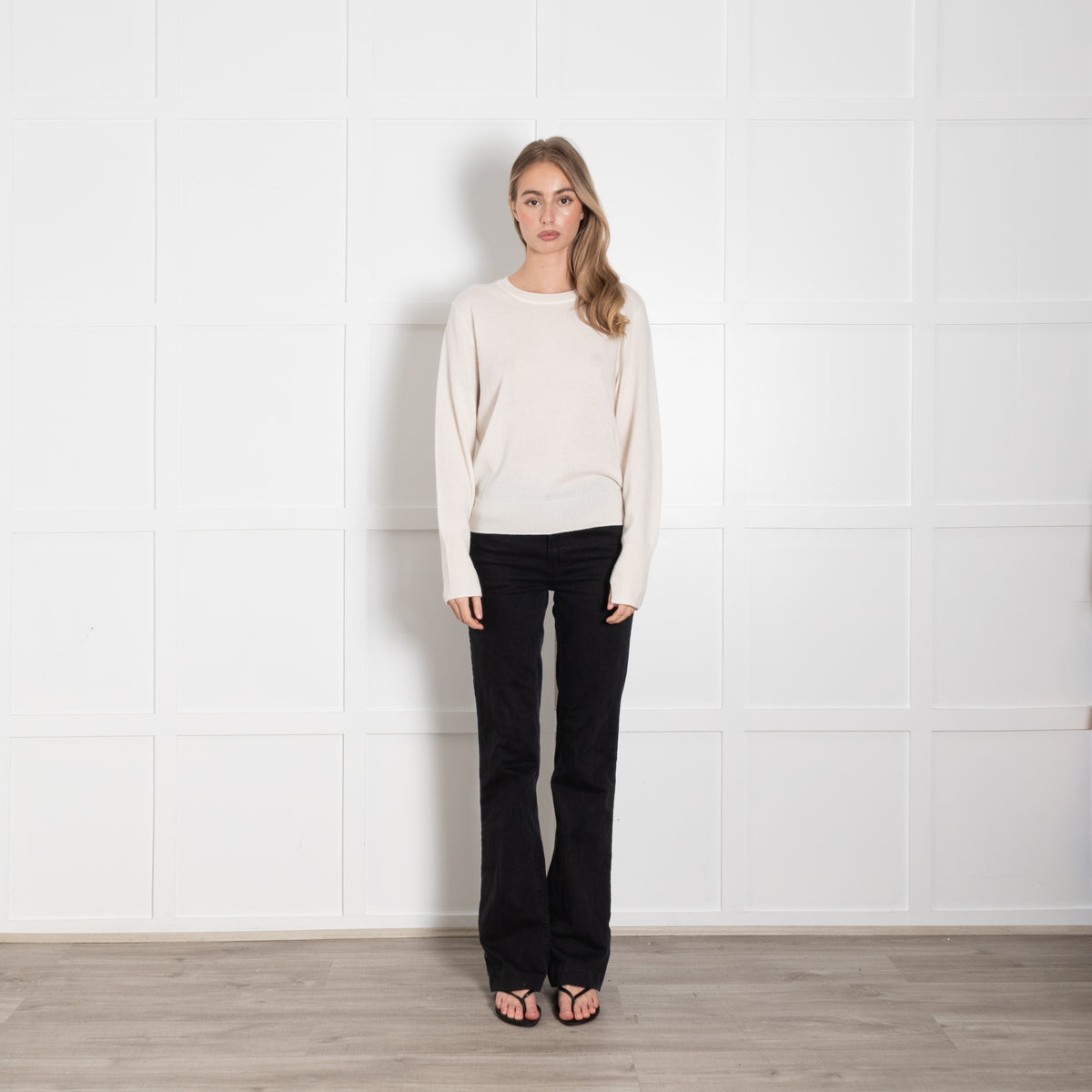 Joseph Cream Crew Neck Cashmere Jumper
