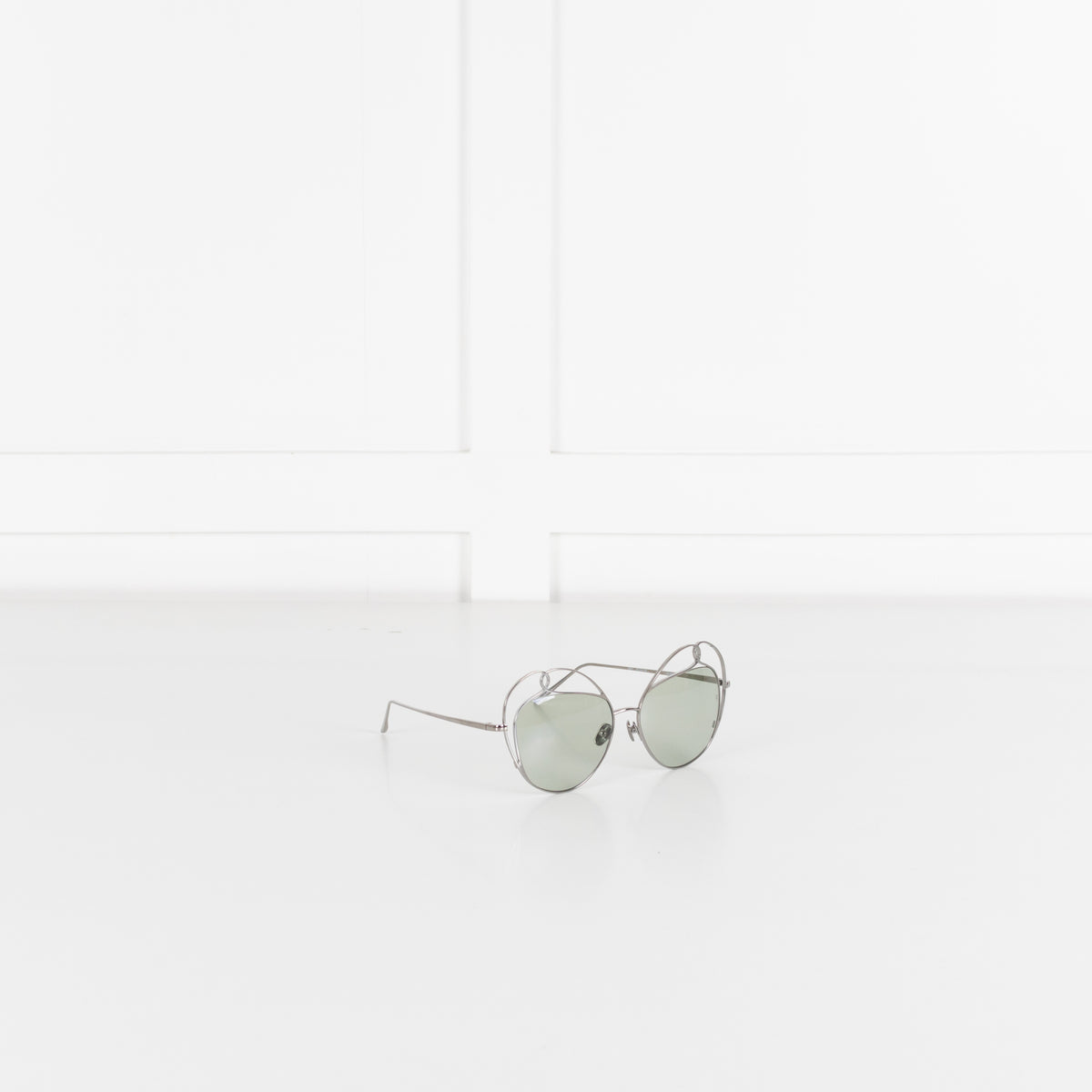 Linda Farrow Silver Titanium Cateye Sunglasses with Green lense