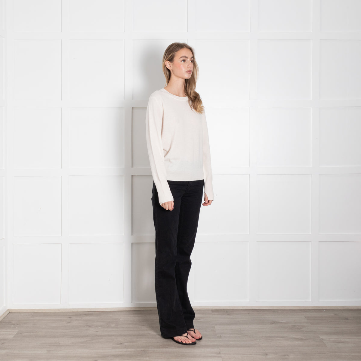 Joseph Cream Crew Neck Cashmere Jumper