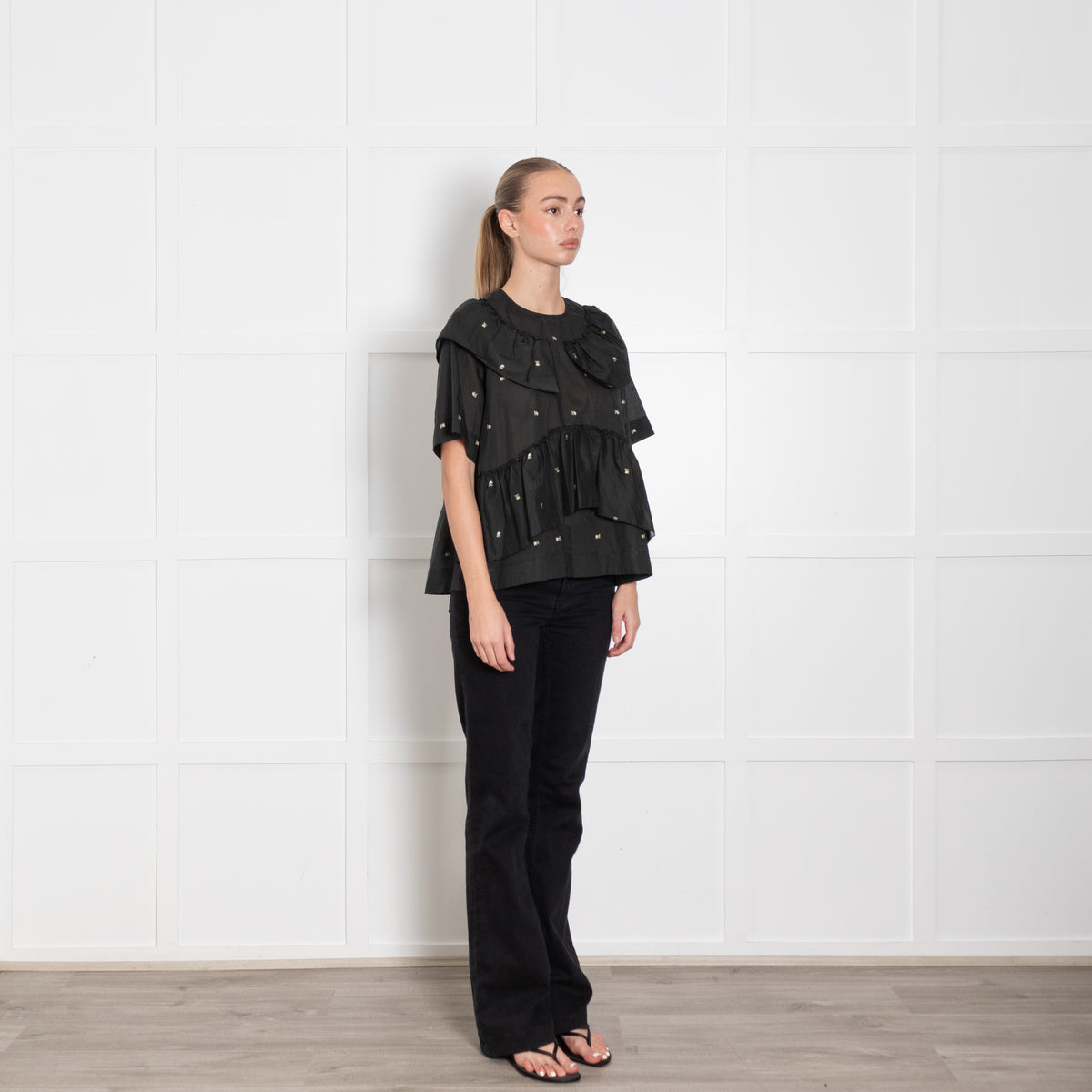 Aiayu Dark Green Embroidered  Frill Trim Cotton Short Sleeve Top