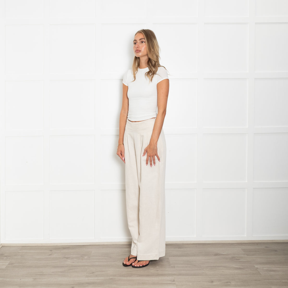 Vivere Cream Wide Leg Twill Trousers