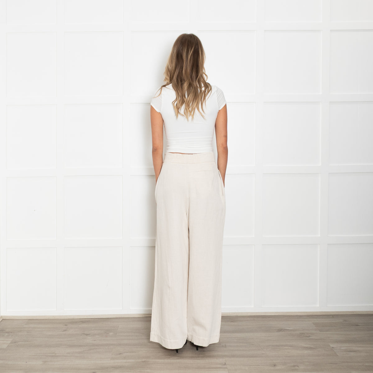 Vivere Cream Wide Leg Twill Trousers