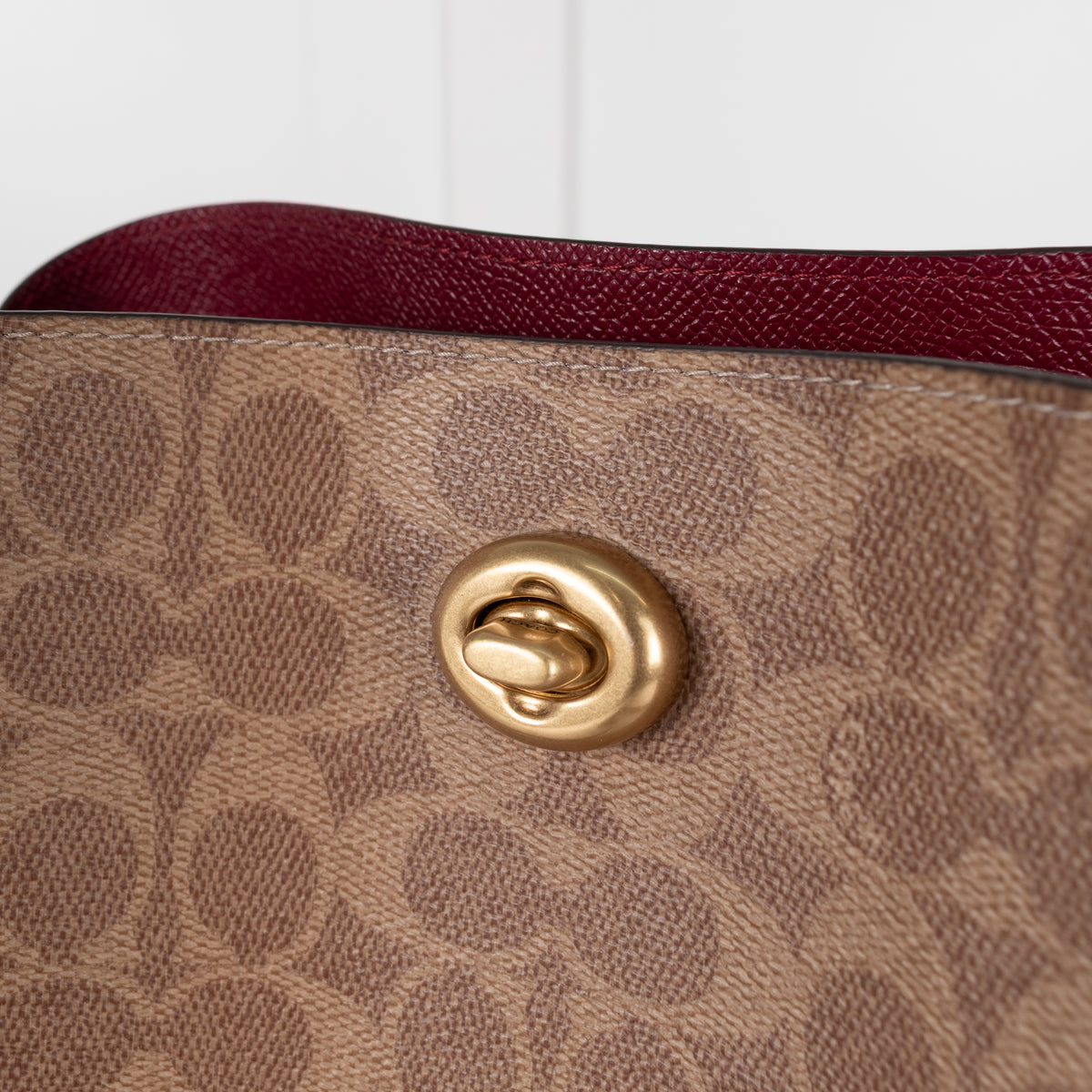 Coach Logo Willow Bucket Bag