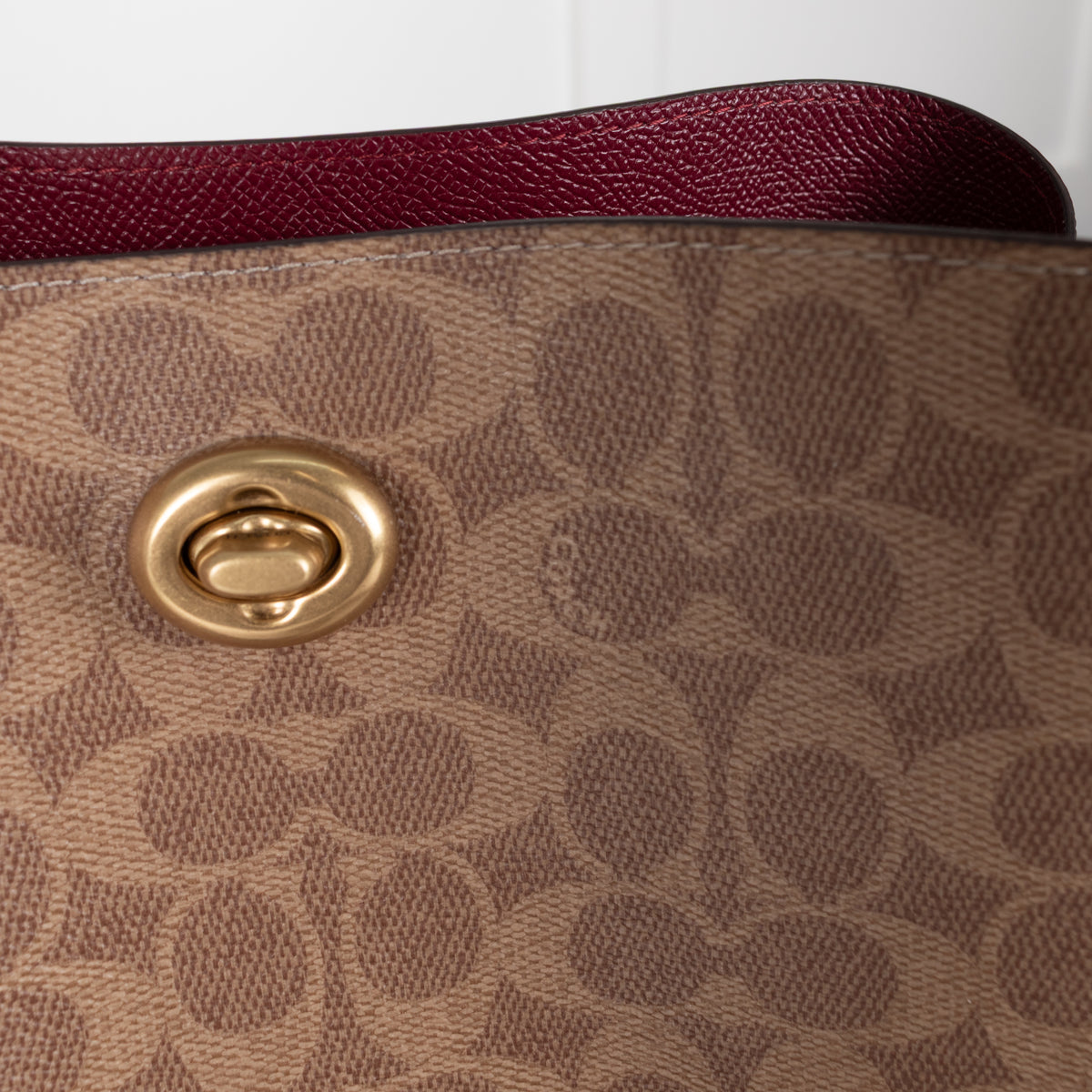Coach Logo Willow Bucket Bag