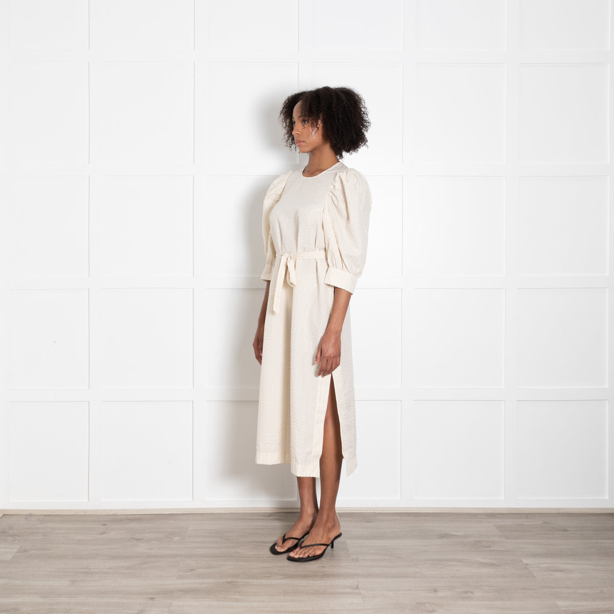 Baum und Pferdgarten Cream Seersucker Puff Sleeve Dress