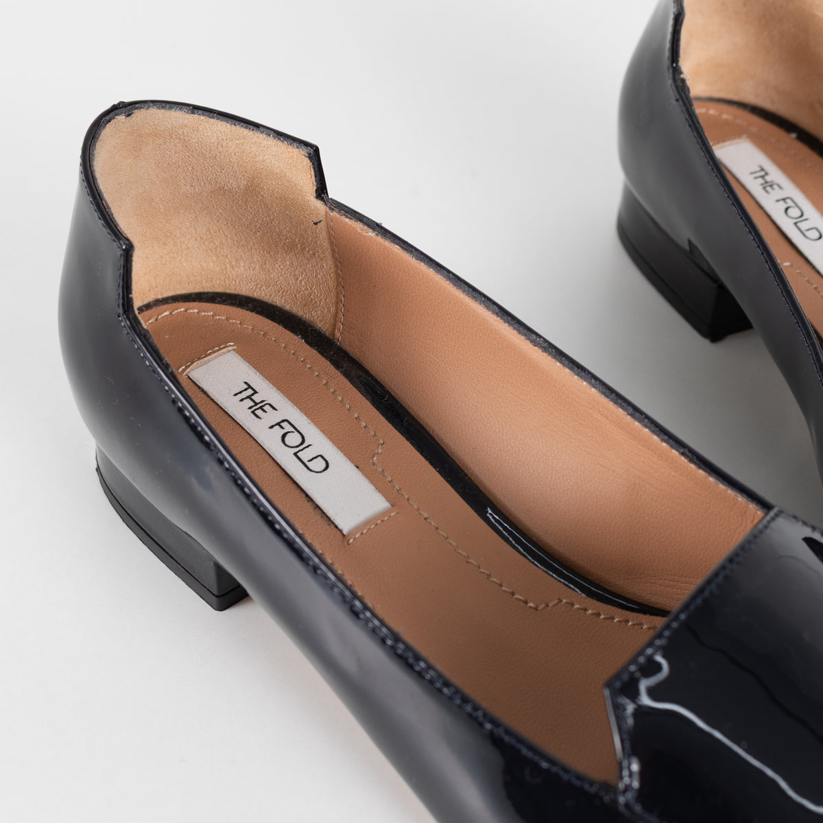 The Fold Dark Navy Patent Leather Pointed Toe Bianco Flat Shoes