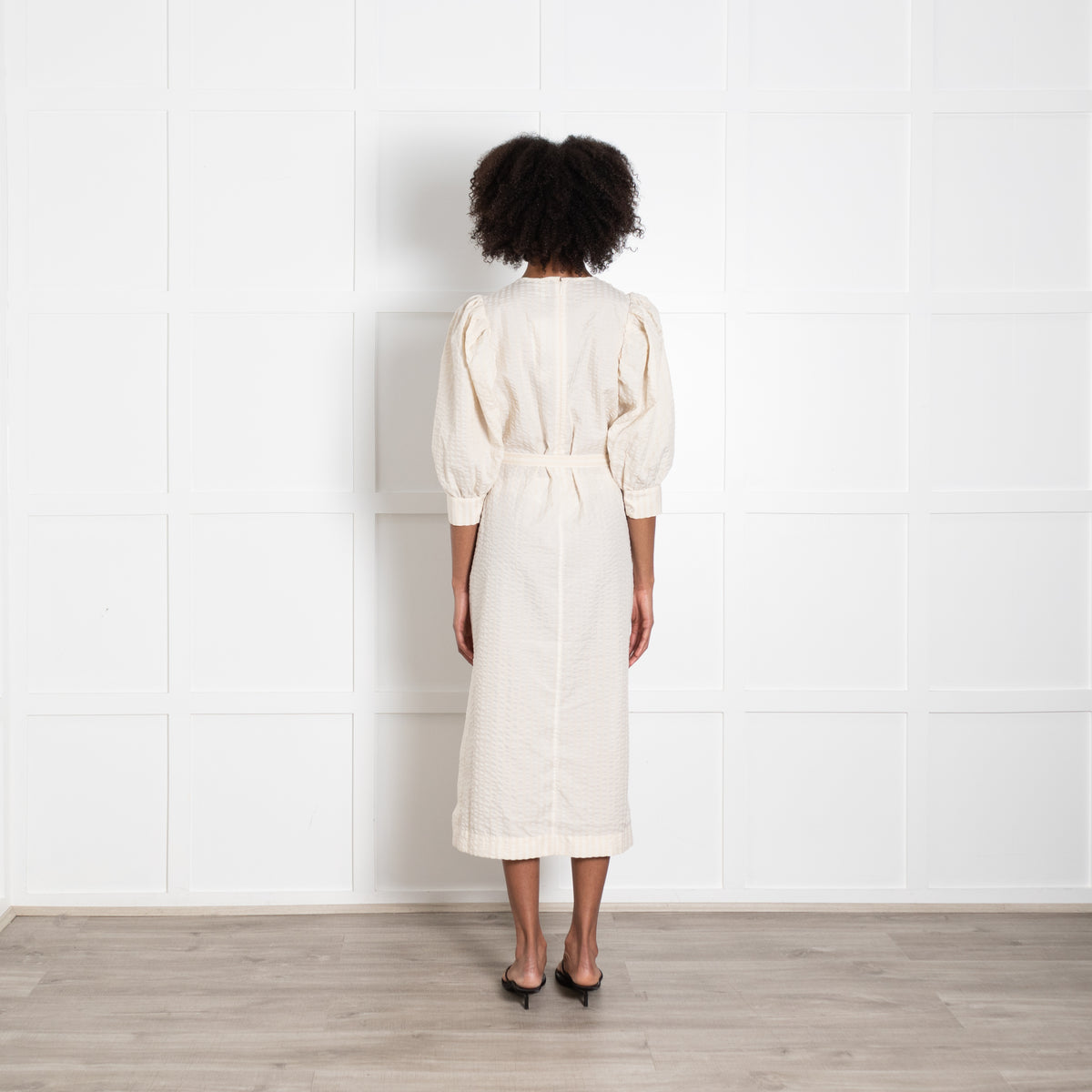 Baum und Pferdgarten Cream Seersucker Puff Sleeve Dress