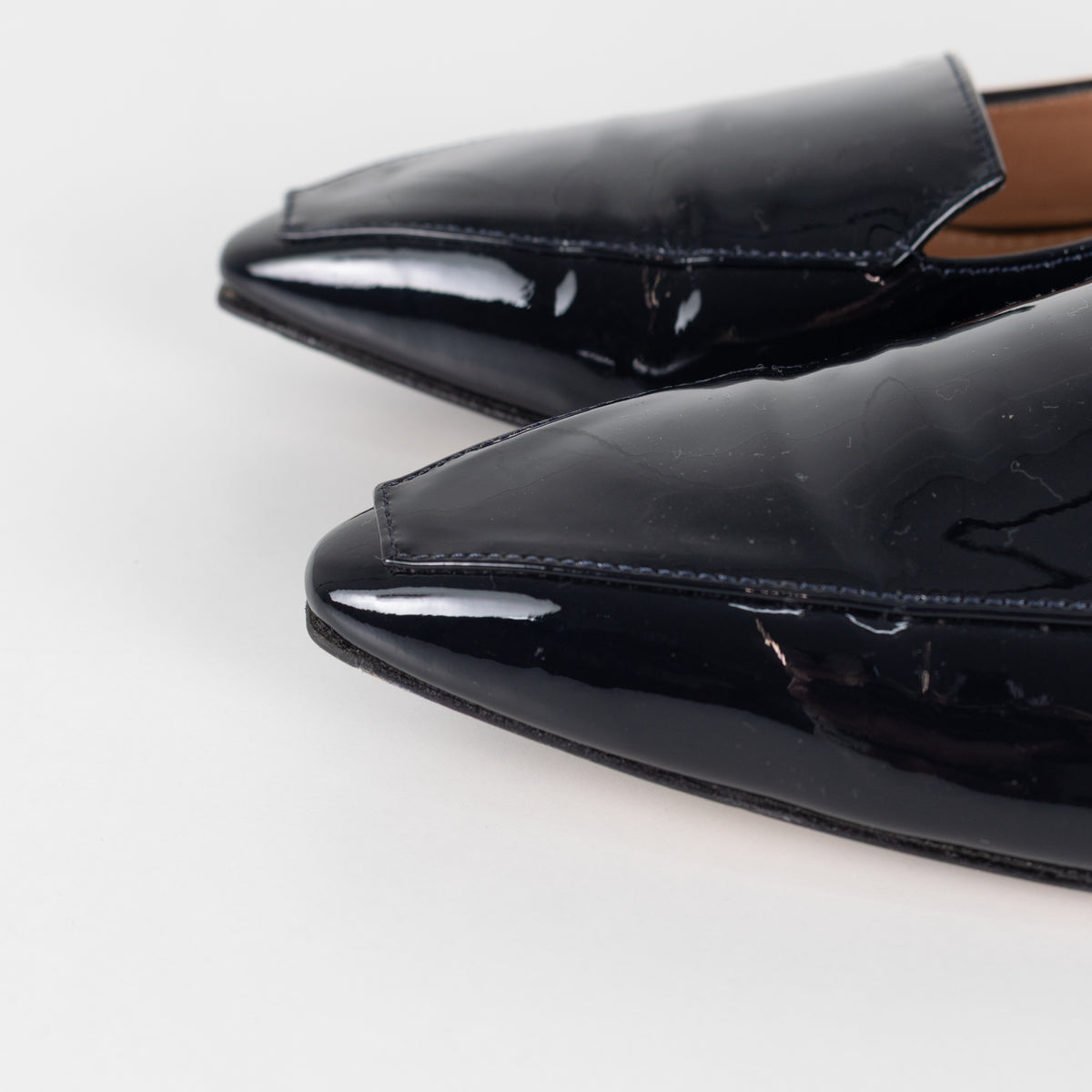 The Fold Dark Navy Patent Leather Pointed Toe Bianco Flat Shoes
