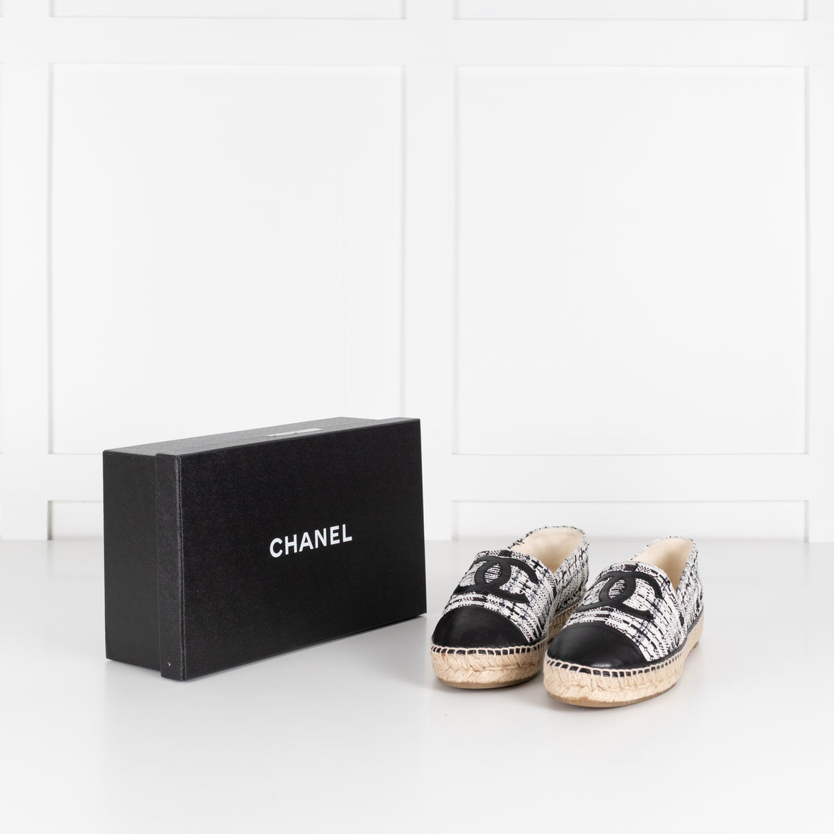 Chanel Black White Tweedy CC Espadrilles