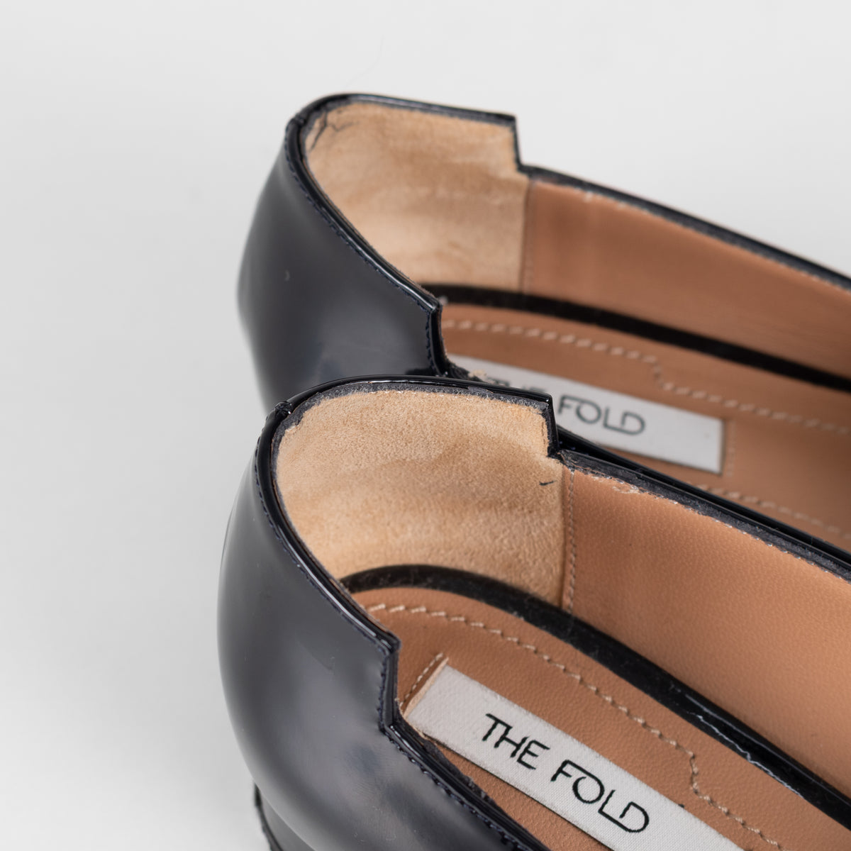 The Fold Dark Navy Patent Leather Pointed Toe Bianco Flat Shoes