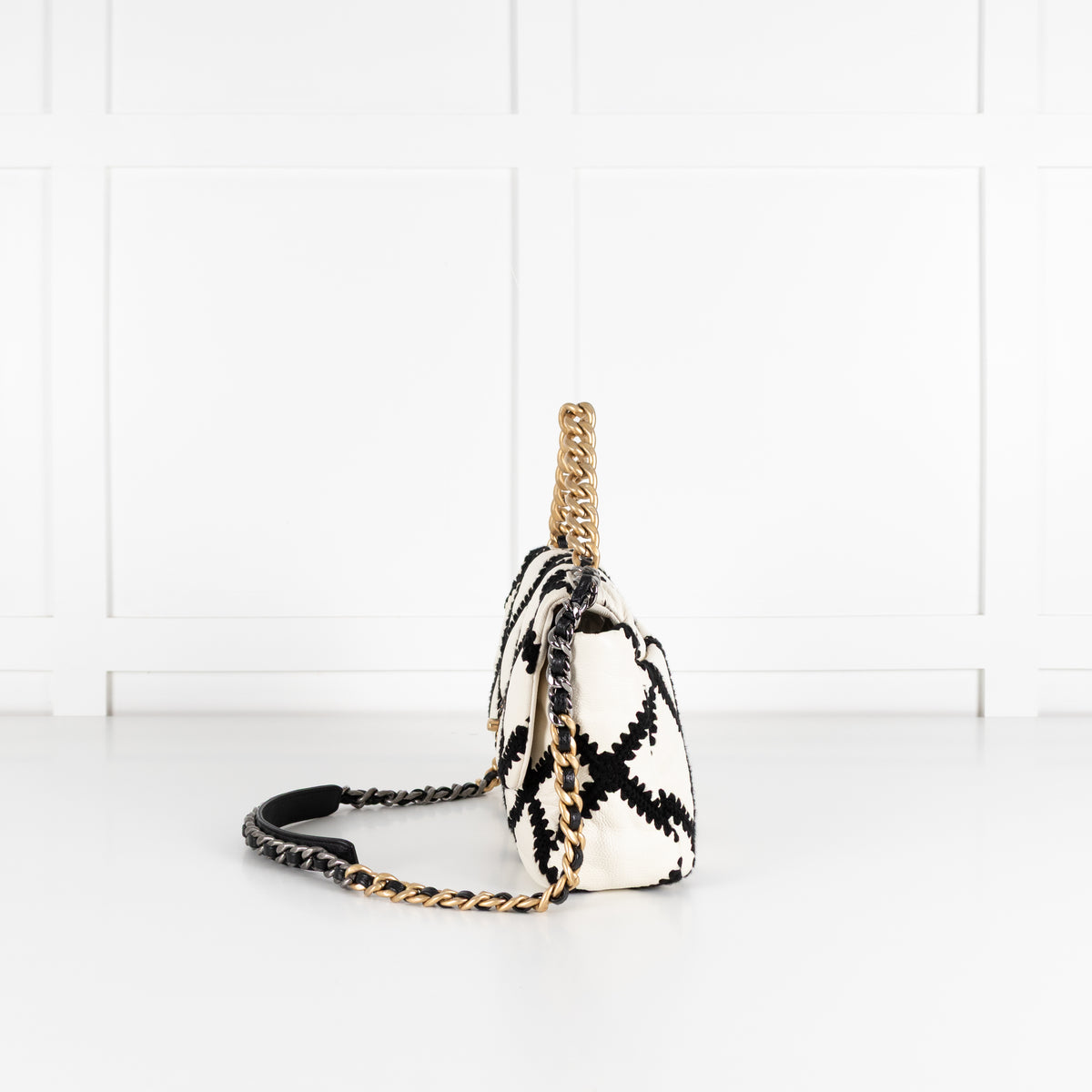 Chanel 2020 Medium Crochet Calfskin 19 Flap Bag