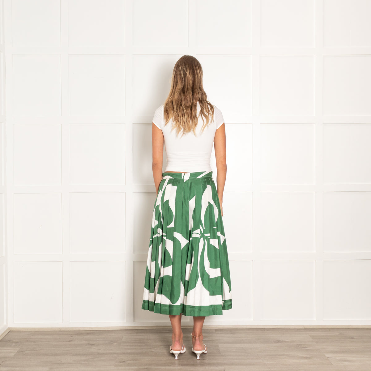 Victoria Beckham White Green Pleated Button Detail Skirt