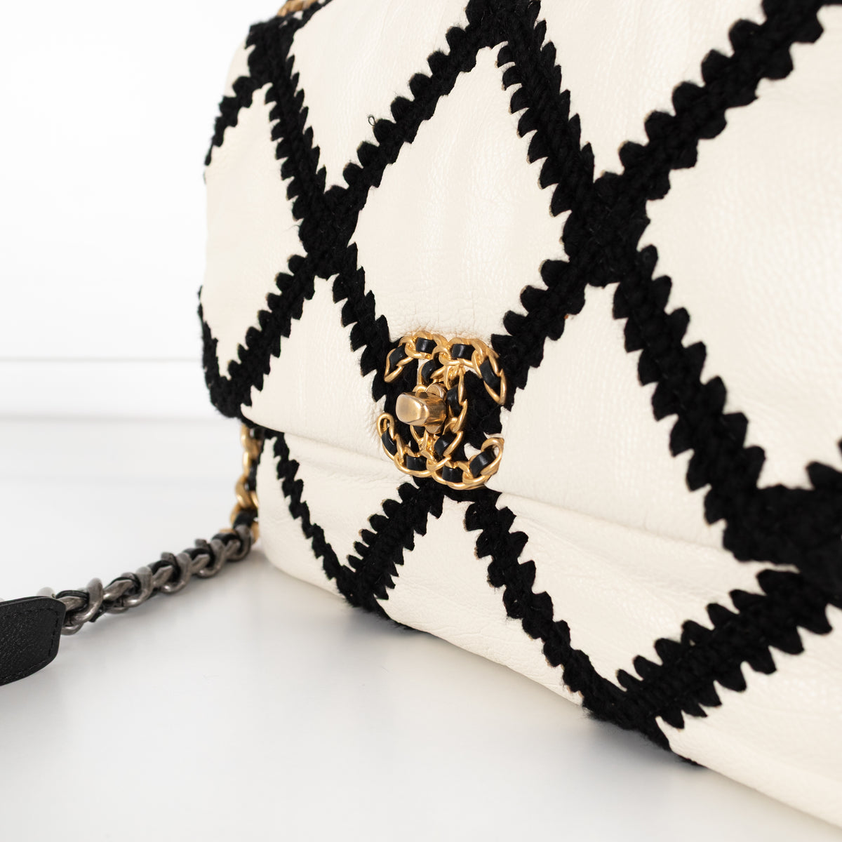 Chanel 2020 Medium Crochet Calfskin 19 Flap Bag