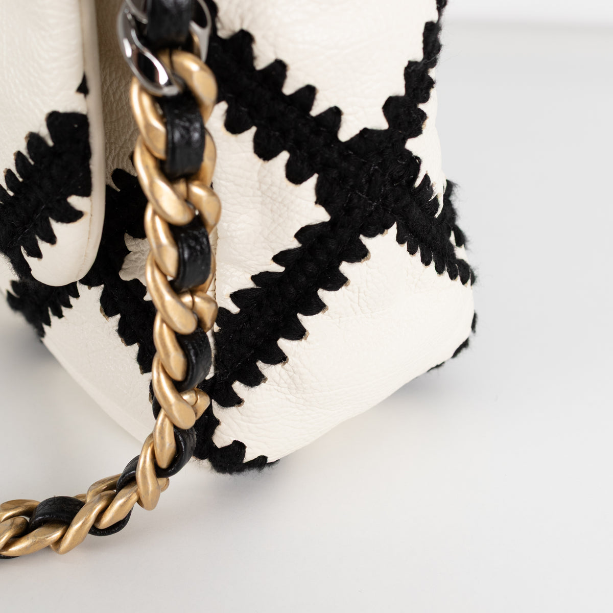 Chanel 2020 Medium Crochet Calfskin 19 Flap Bag