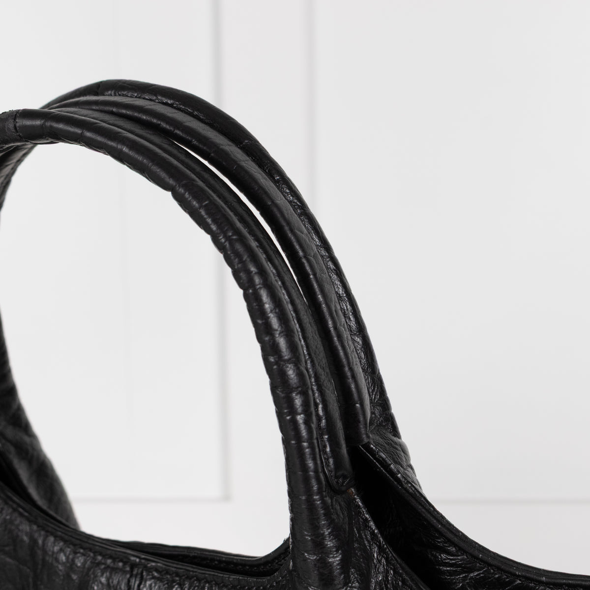 Tod's Black Media Top Handle Tote