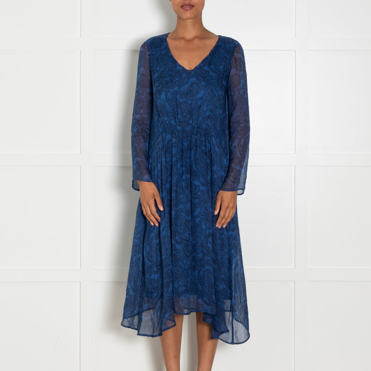 120% Lino Blue Paisley V-Neck Long Sleeve Dress