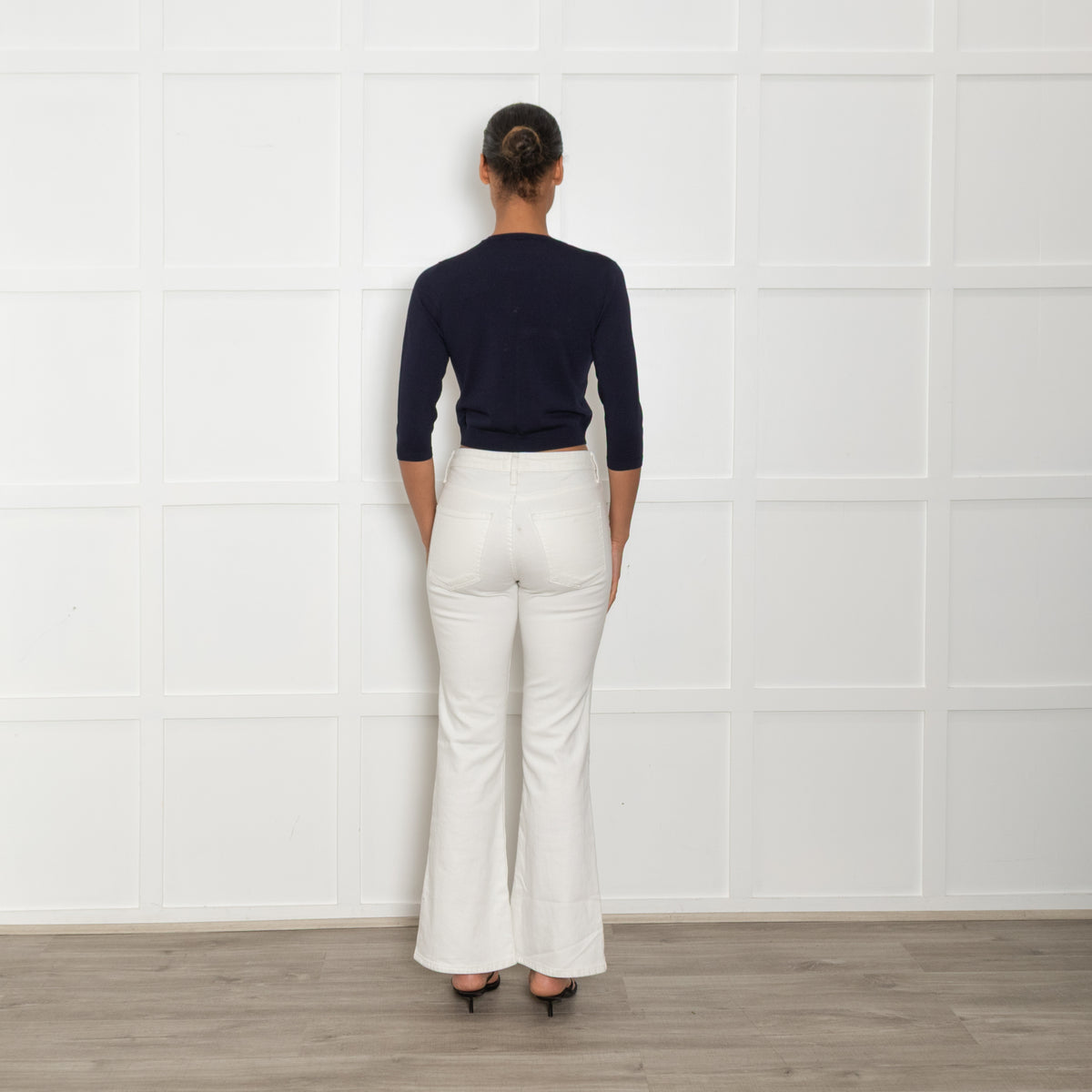CH Carolina Herrera Navy Pearl Button Cropped Cardigan