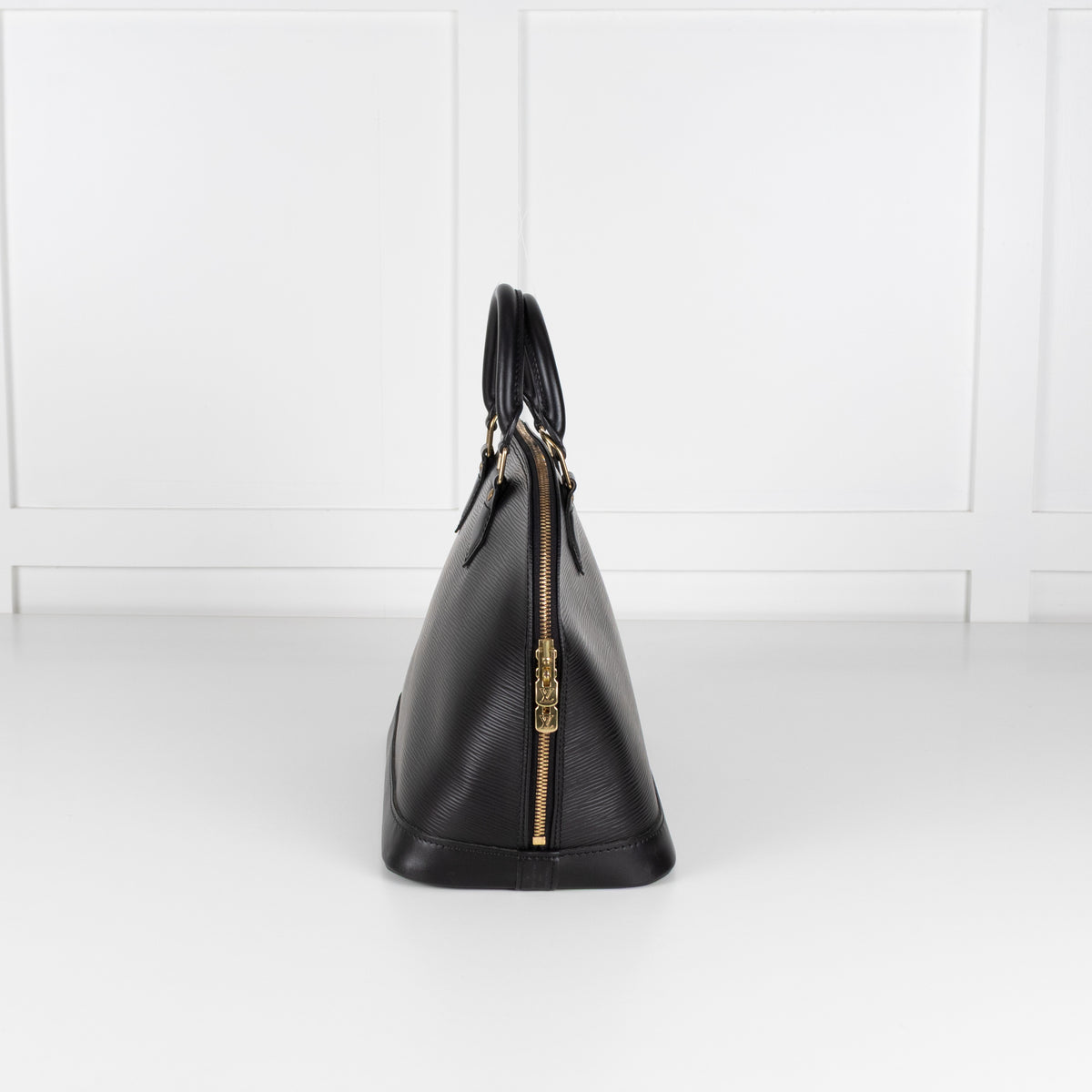 Louis Vuitton Vintage Alma Black in Epi Leather