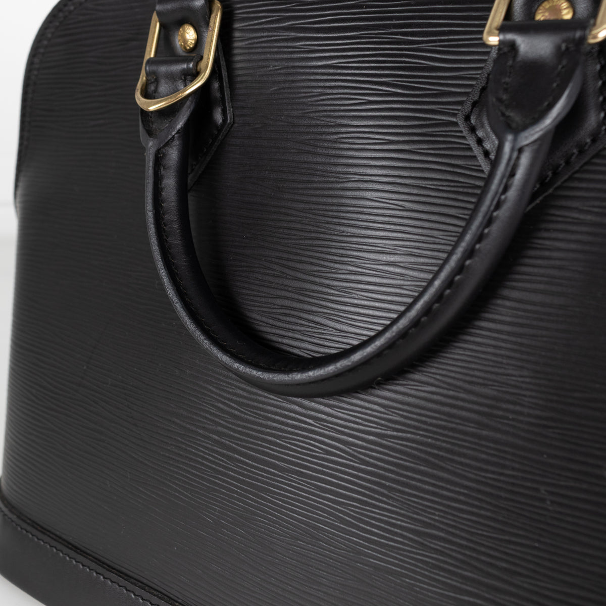Louis Vuitton Vintage Alma Black in Epi Leather