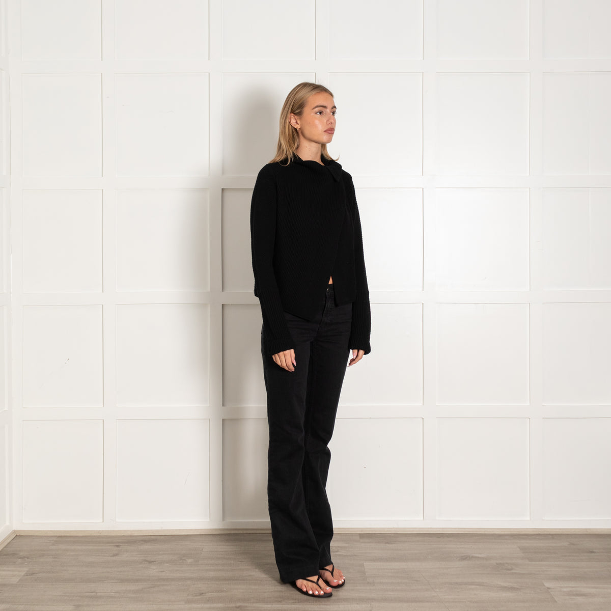 Strenesse Black Ribbed Collared Cardigan