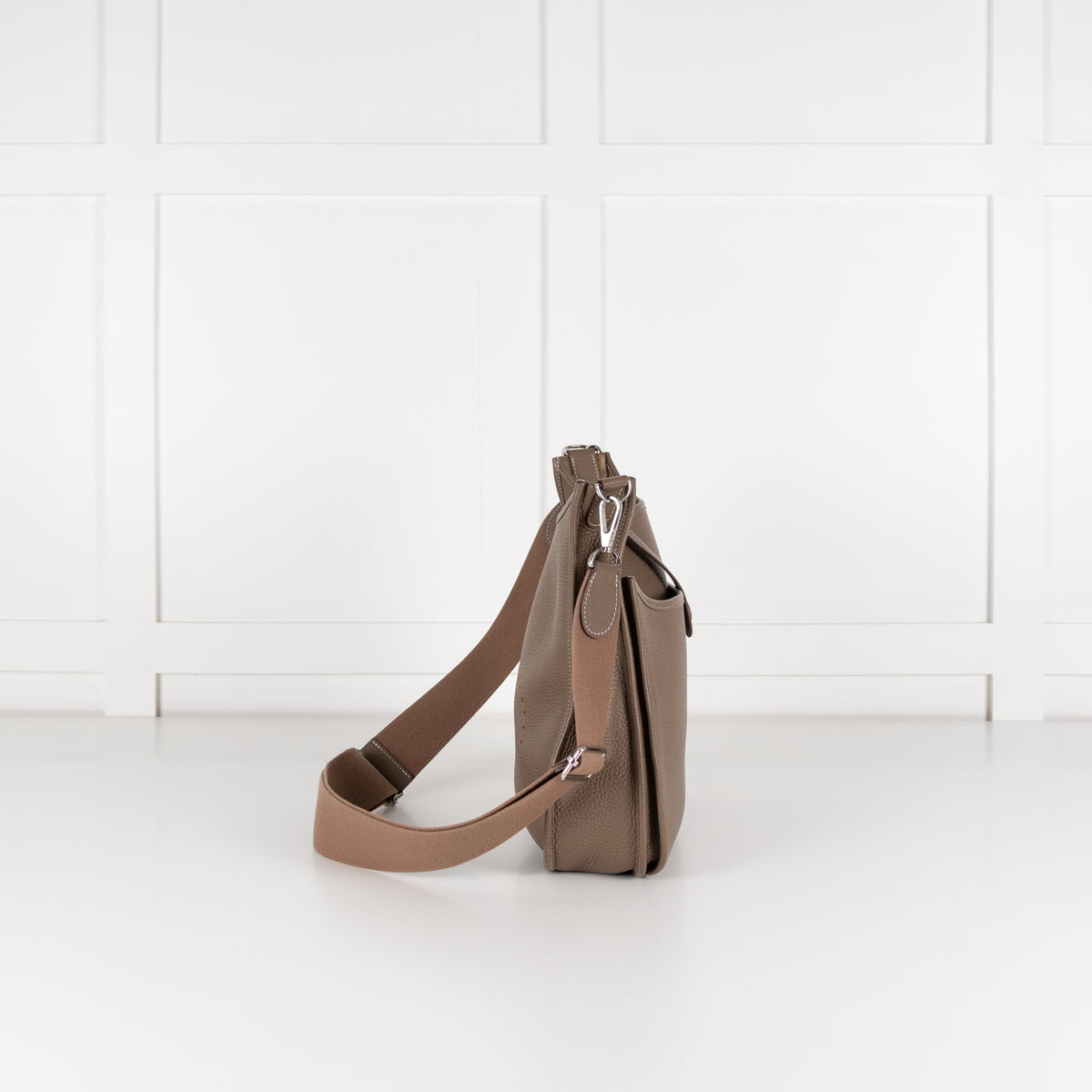 Hermes Taupe Evelyne 29 III Crossbody Bag