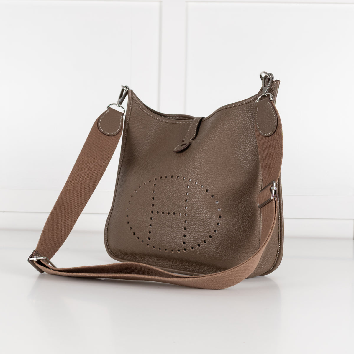 Hermes Taupe Evelyne 29 III Crossbody Bag