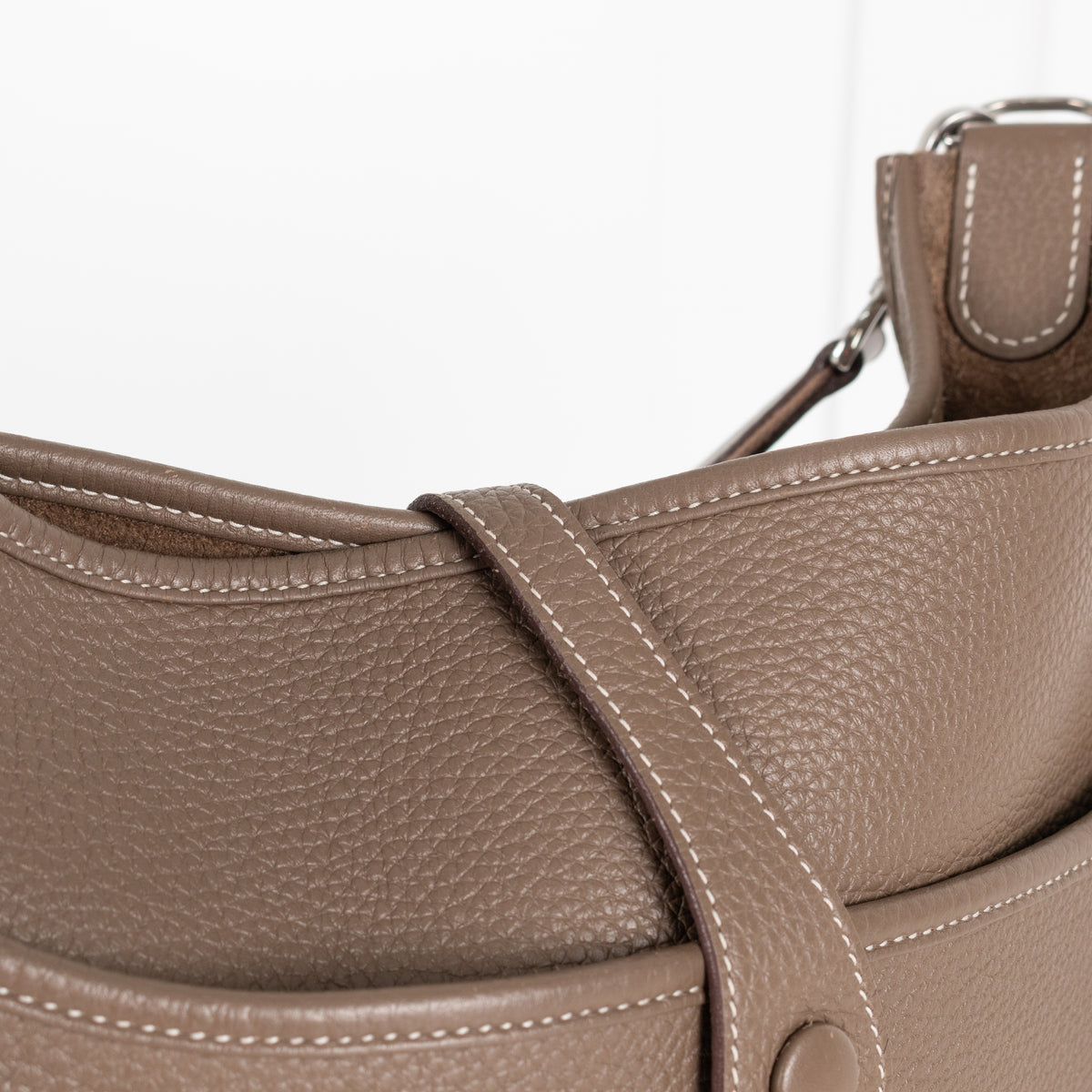 Hermes Taupe Evelyne 29 III Crossbody Bag