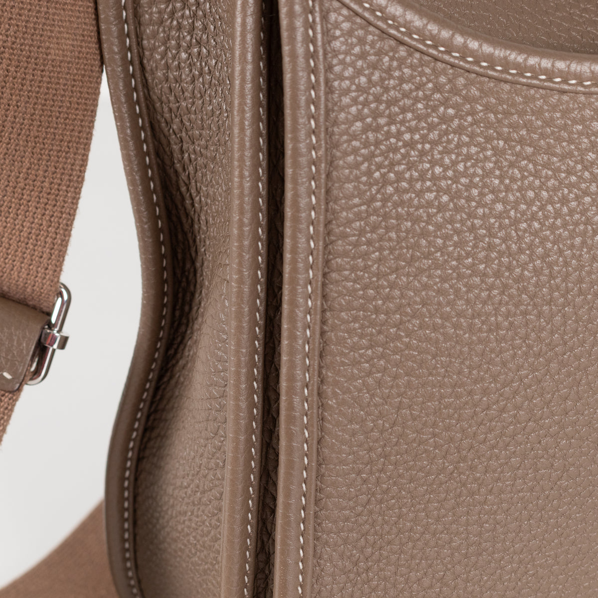 Hermes Taupe Evelyne 29 III Crossbody Bag