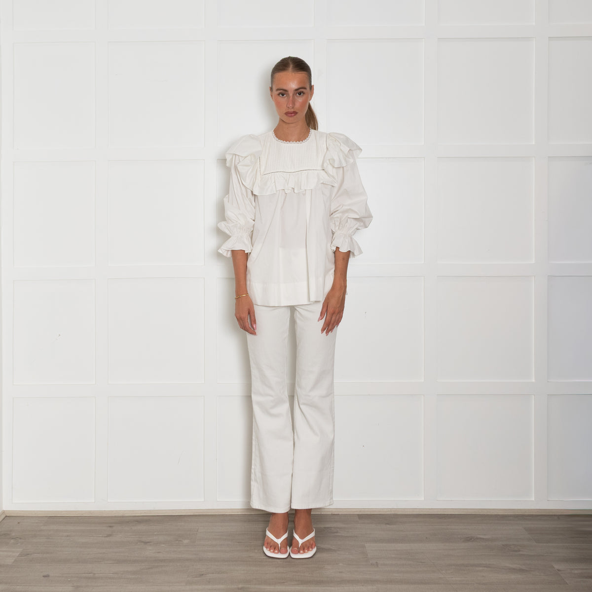 Lug Von Siga White Frill Detail Cotton Top