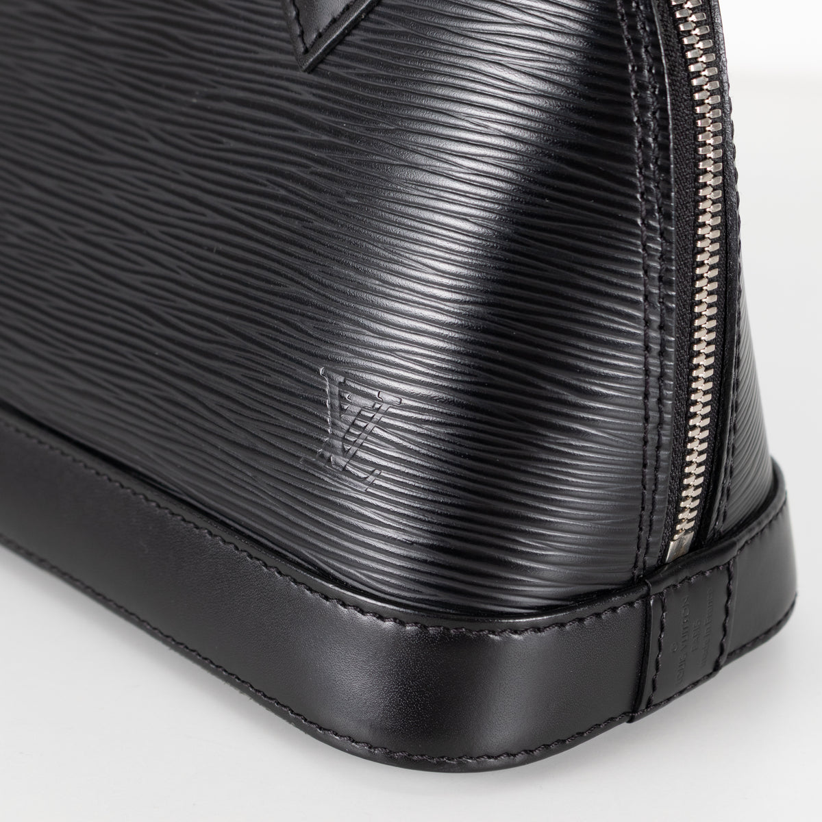 Louis Vuitton Black Epi Leather Alma BB Bag