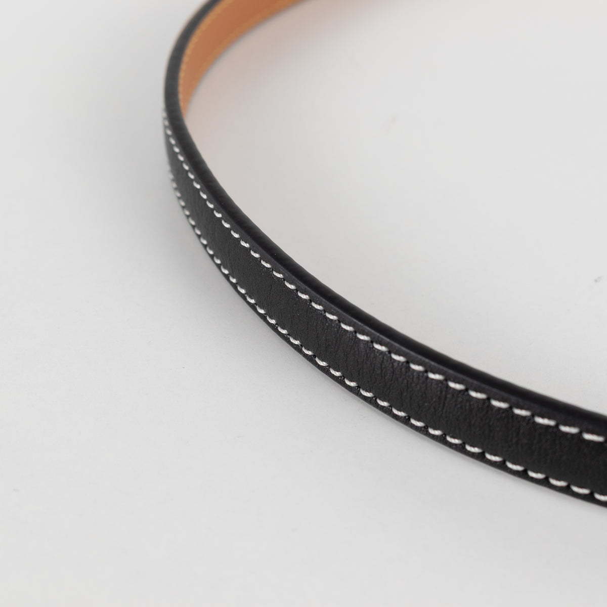 Loewe Black Contrast Stitch Single 'L' Skinny Belt