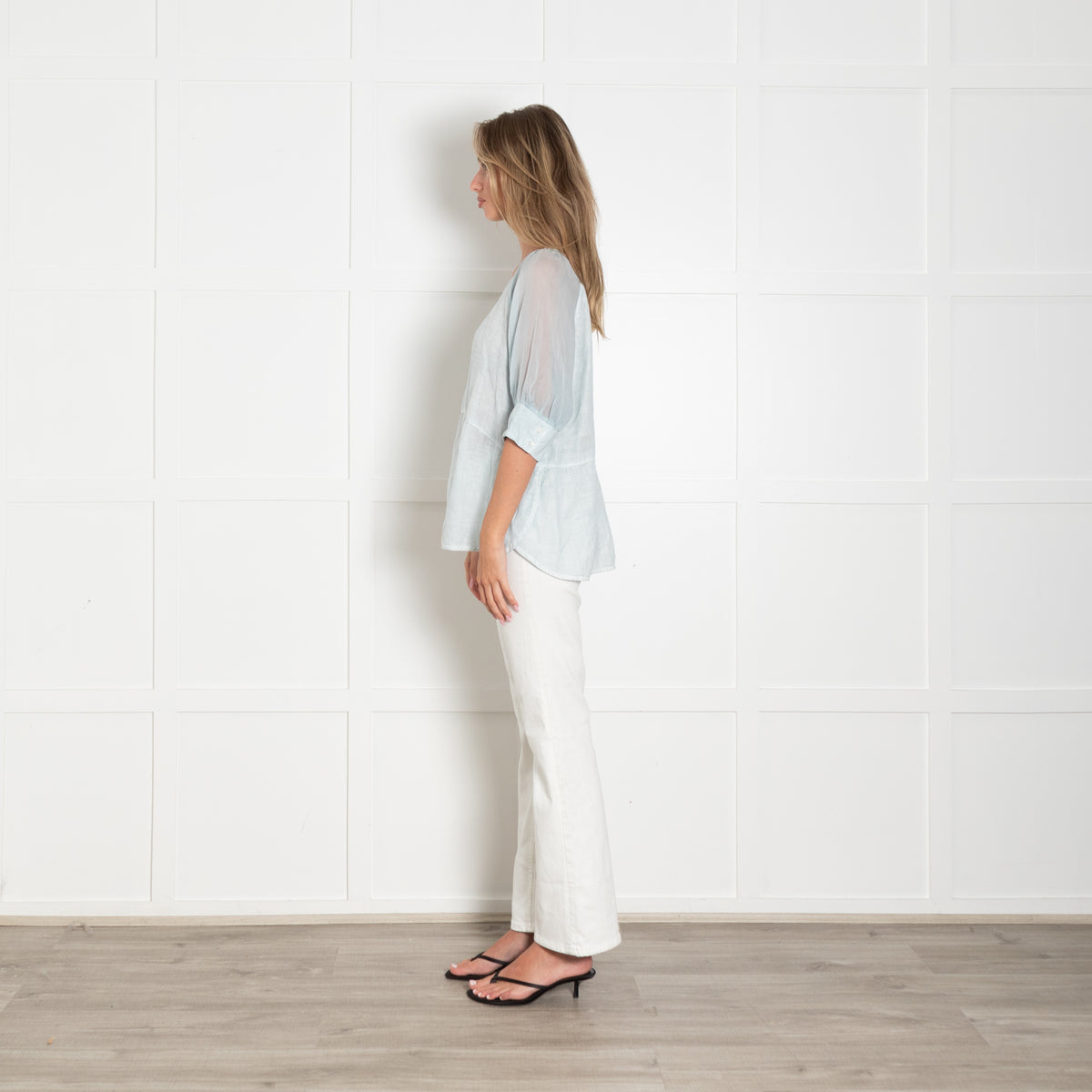 120% Lino Pale Blue Linen Silk Sleeve Top