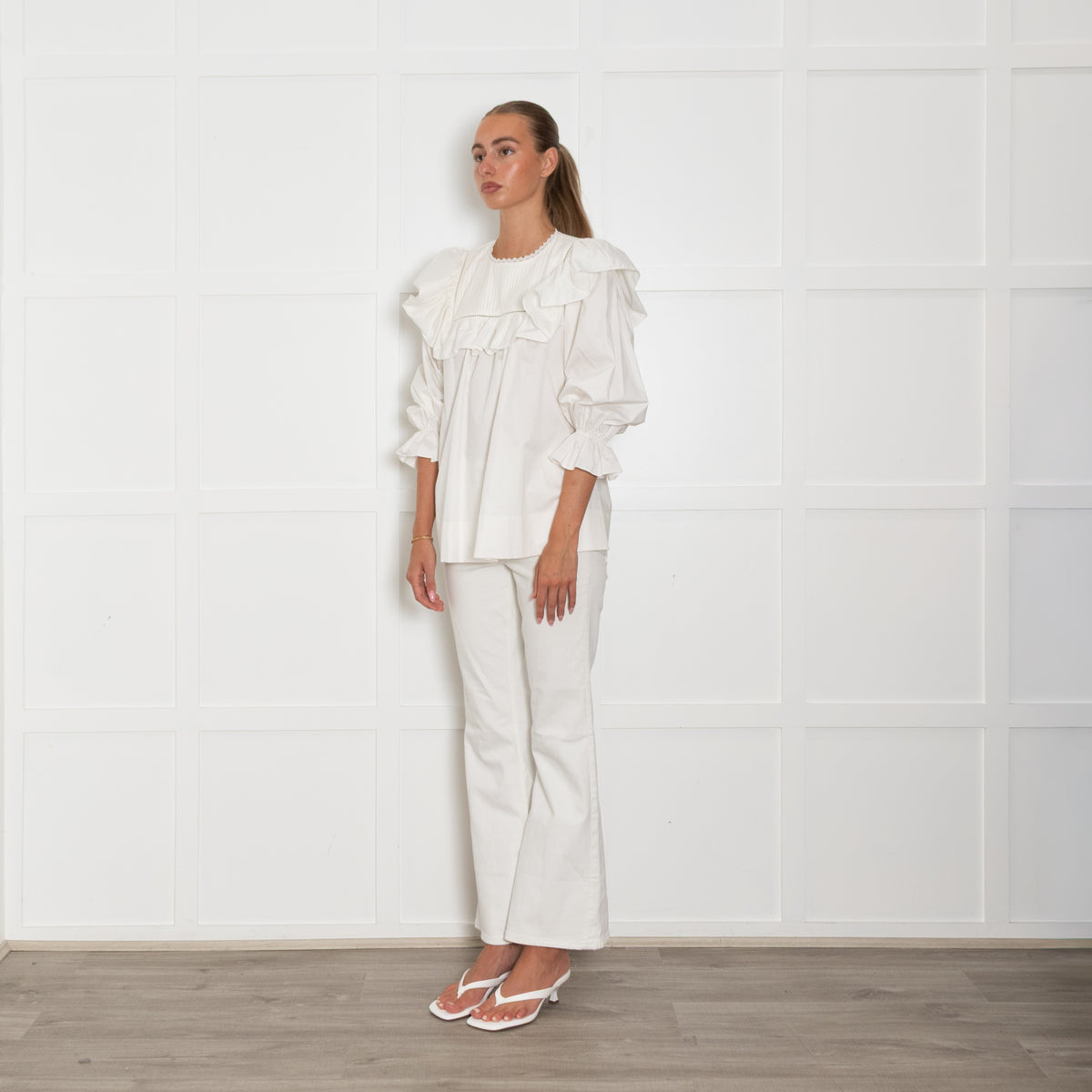 Lug Von Siga White Frill Detail Cotton Top