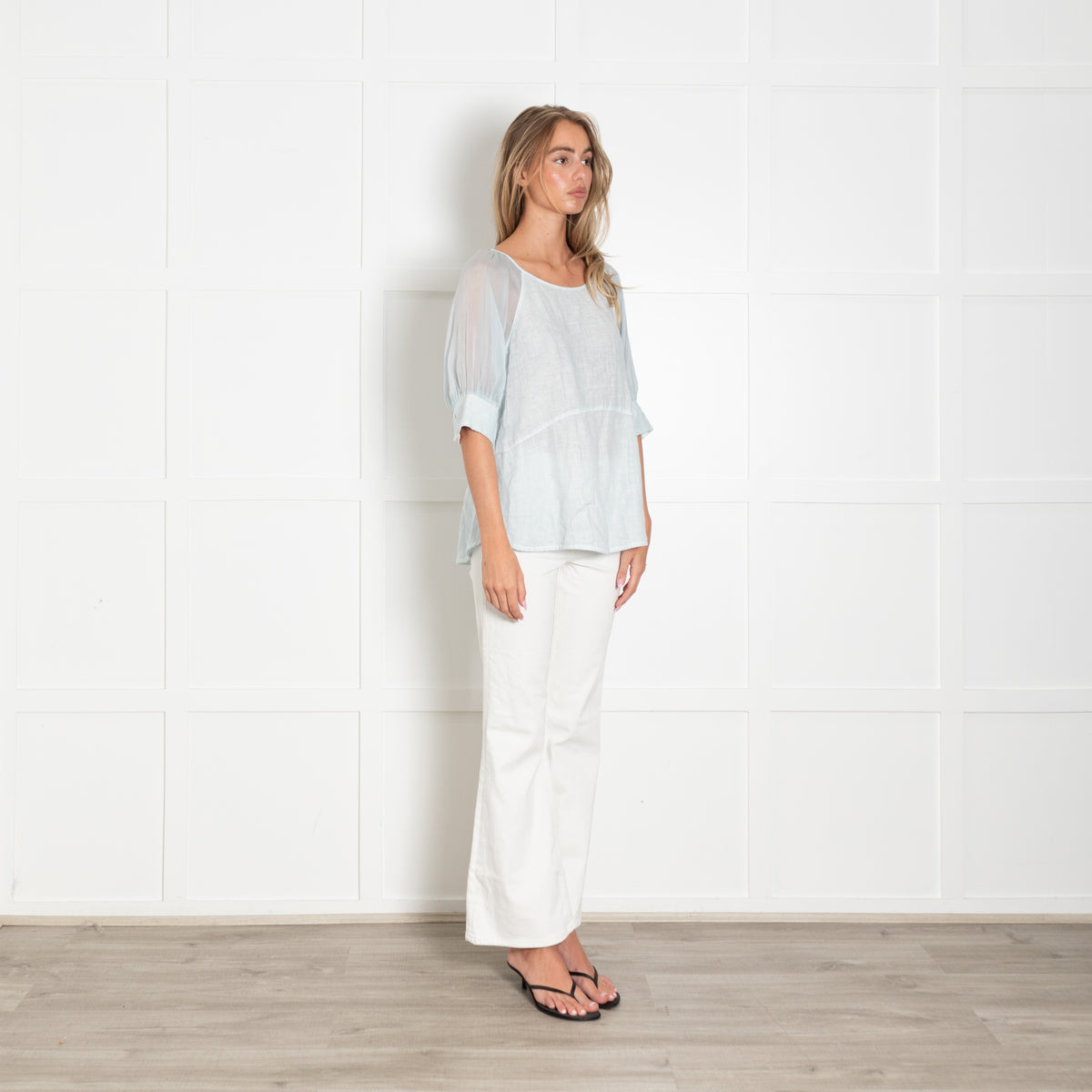 120% Lino Pale Blue Linen Silk Sleeve Top