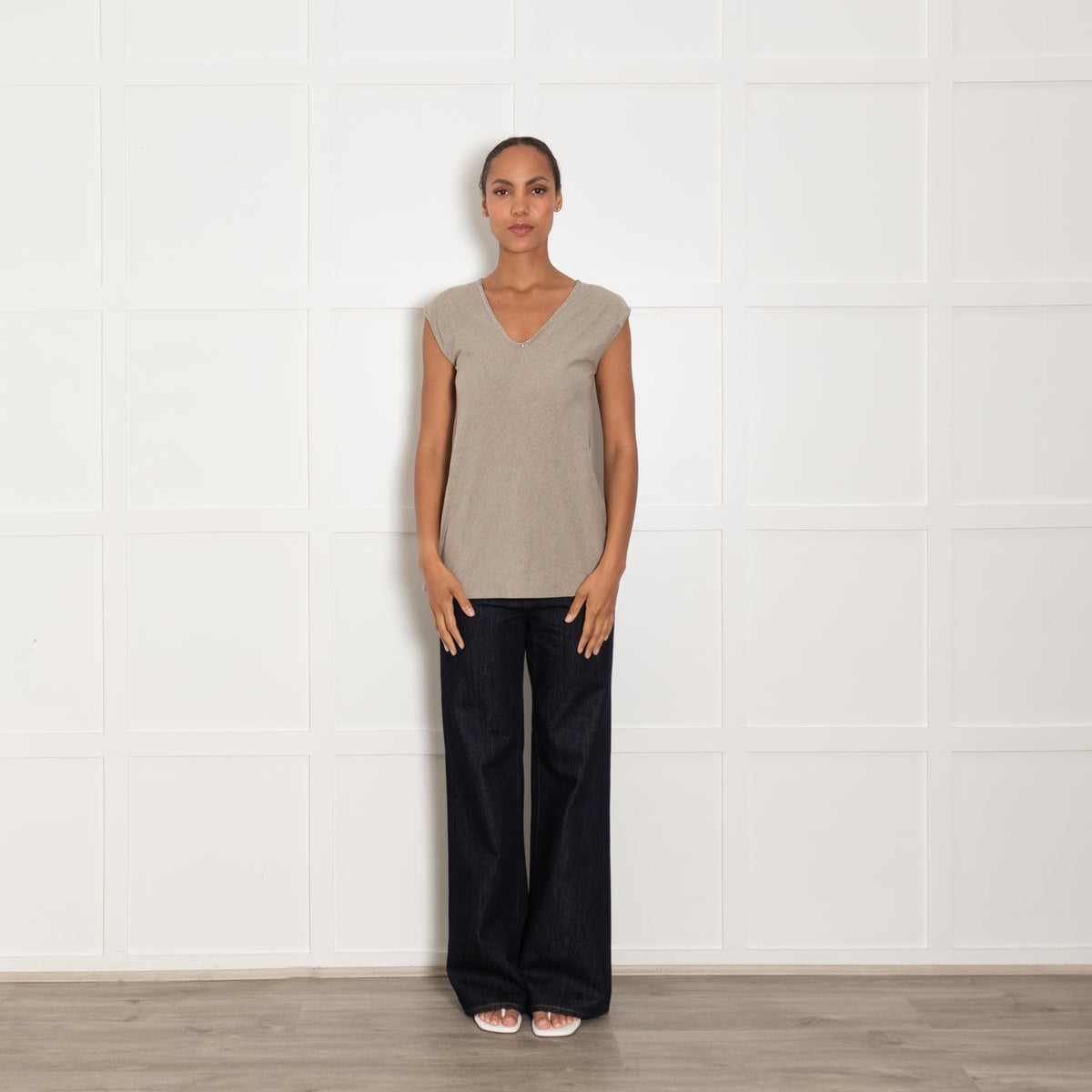Brunello Cucinelli Olive Green Silver Chain Neck T Shirt
