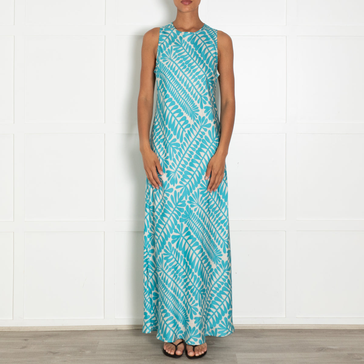 Asceno  Cream Turquoise Leaf Print Sleeveless Maxi Dress