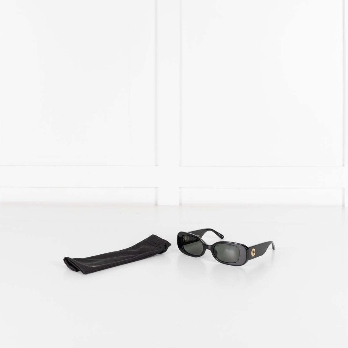 Linda Farrow Black Acetate Rectangle Shape